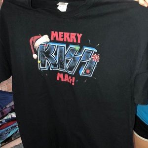 Men’s Holiday T-shirt